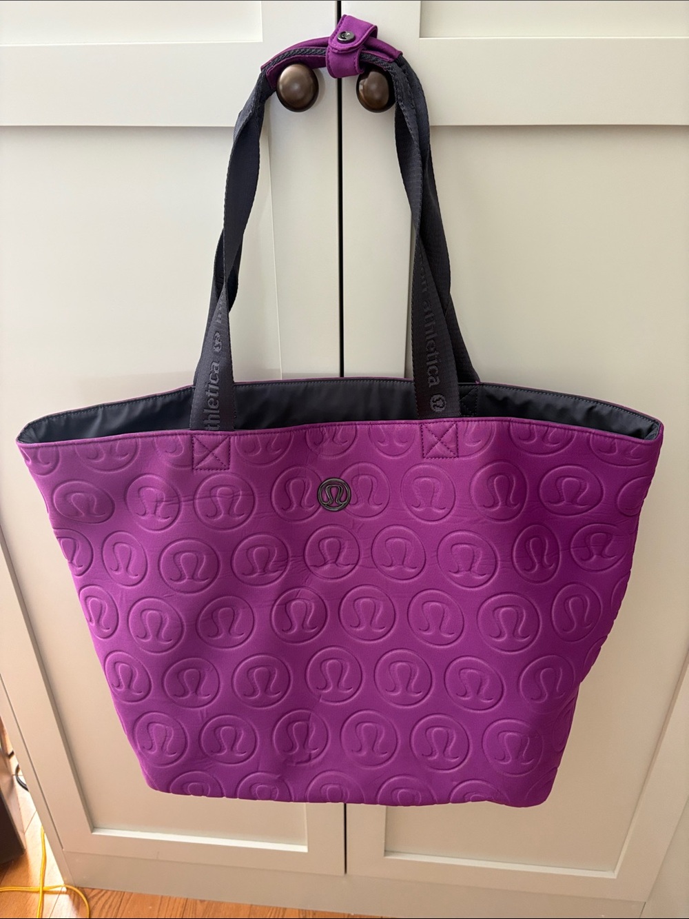 Lululemon Totally Totastic Reversible Tote.